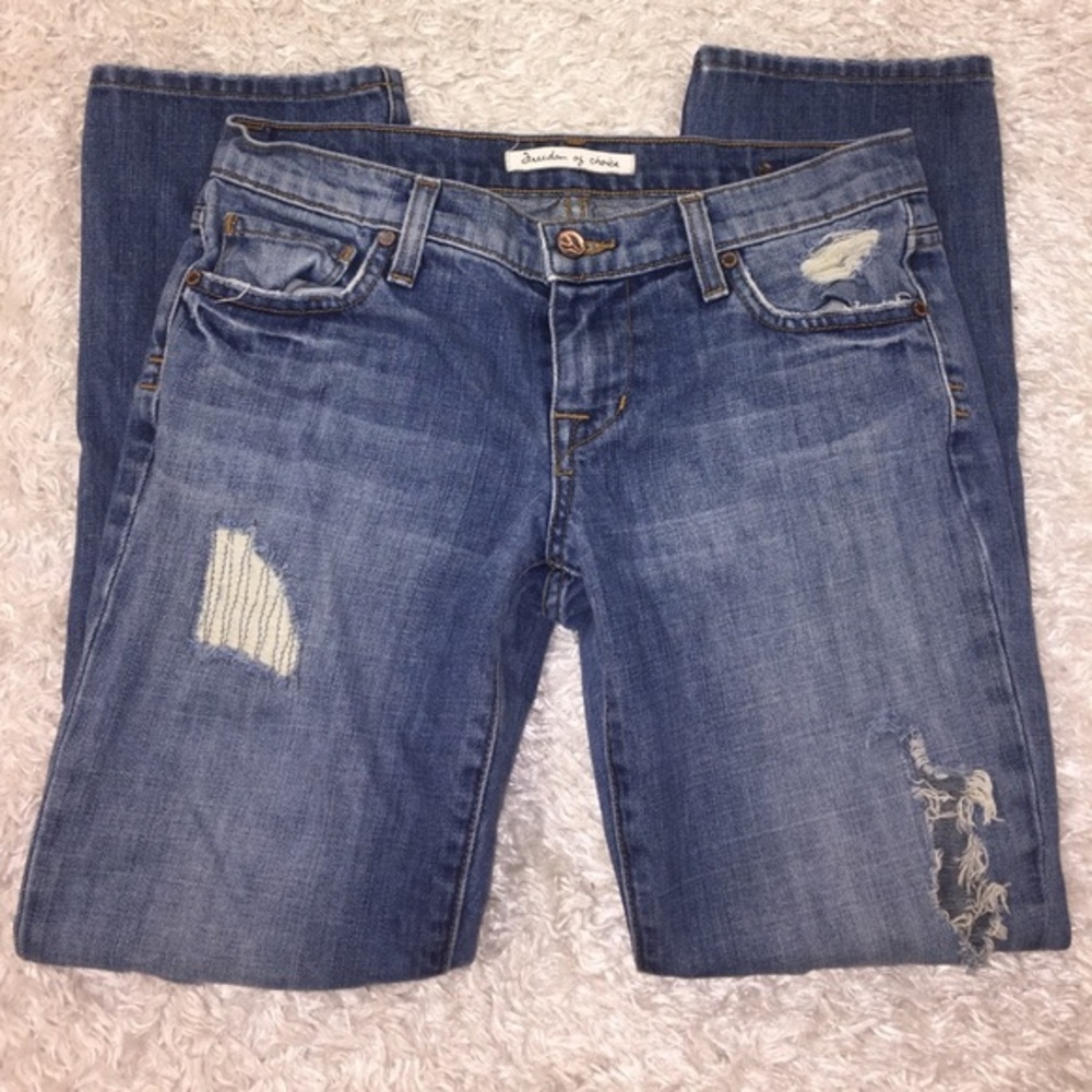 🔸 Freedom of Choice Cropped Jeans